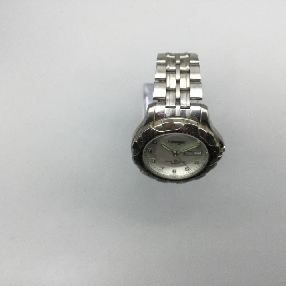 Wrangler Mens Watch 37mm White Dial Day Date Silver Tone New Battery 7